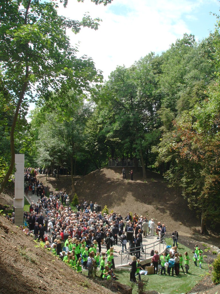 Odsloniecie Pomnika na Wzgorzach Wuleckich36.JPG